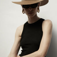 Adriana Hat